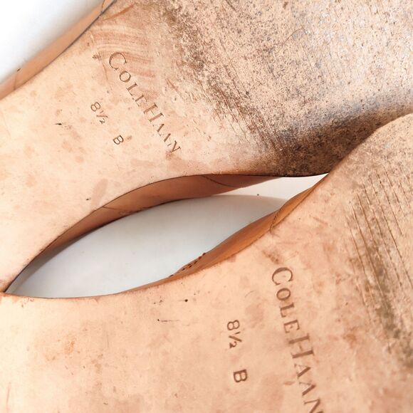 Cole Haan Sandals Mules 8.5 Tan Leather Sole Slides Low 1.5" Open Toe Y2K 90s - Picture 13 of 13